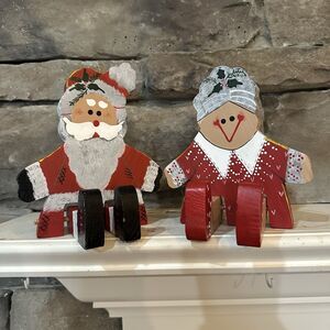 Vintage Folk Art Wooden Mr. & Mrs. Santa Claus Shelf Sitters Christmas Decor